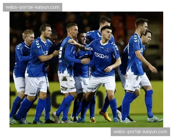 深度复盘：一场比赛两种节奏，看塞维利亚如何应对不同对手时段